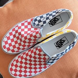 Asher Slip On Sneakers VANS